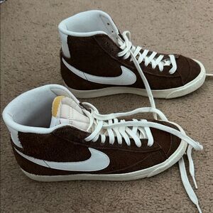 Nike Blazer Mid ’73